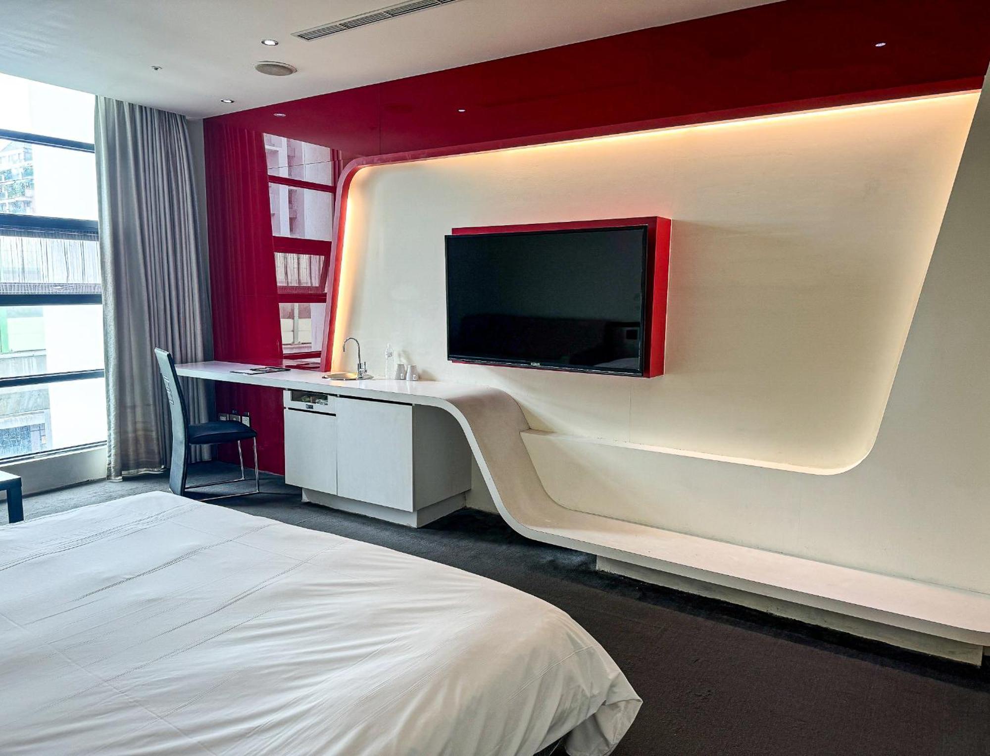 All-Ur Boutique Motel - Taichung Branch Exteriör bild