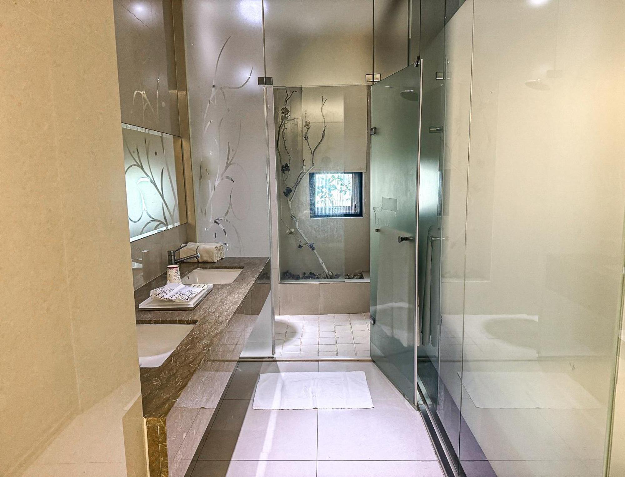 All-Ur Boutique Motel - Taichung Branch Exteriör bild