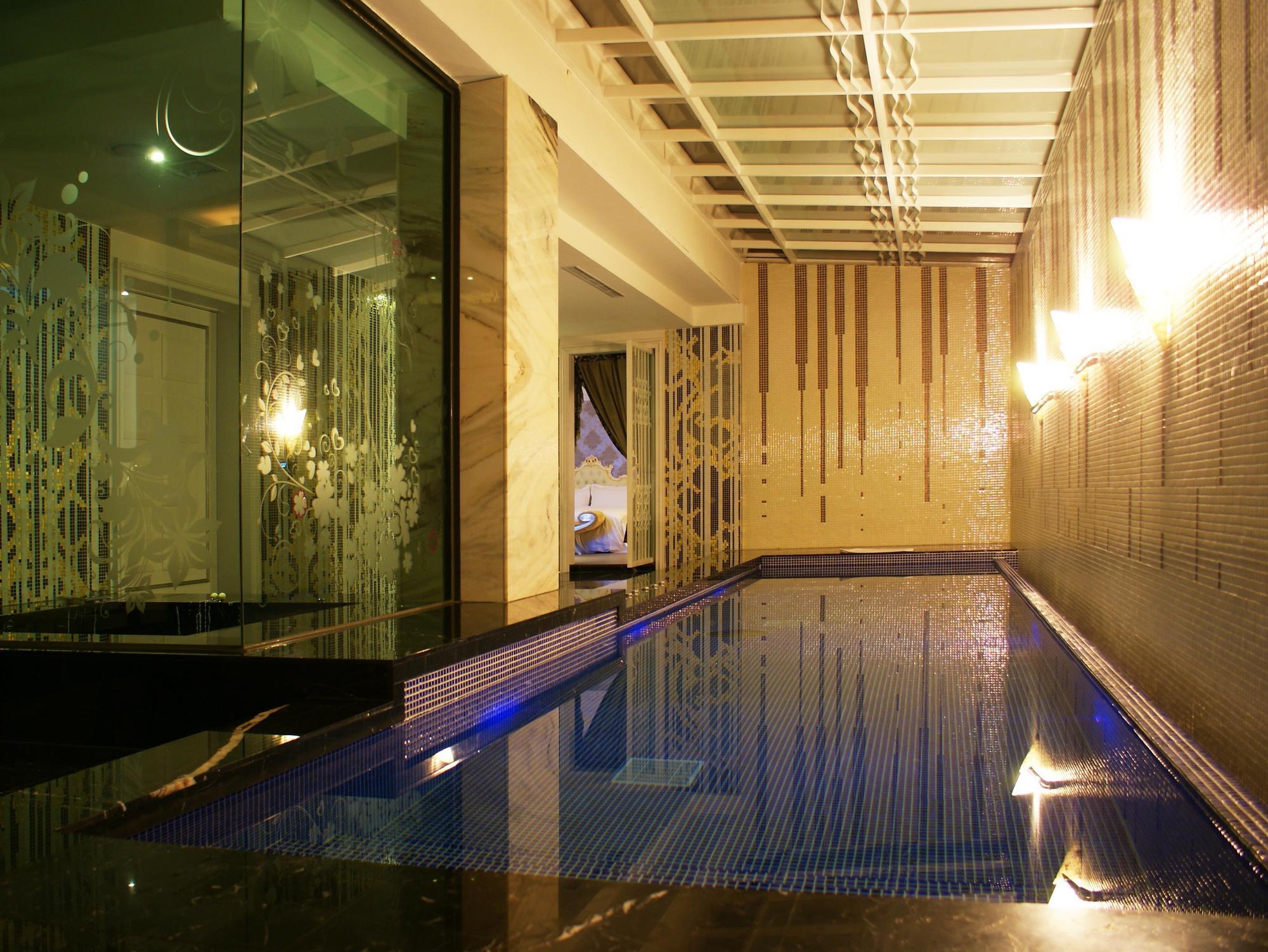 All-Ur Boutique Motel - Taichung Branch Exteriör bild