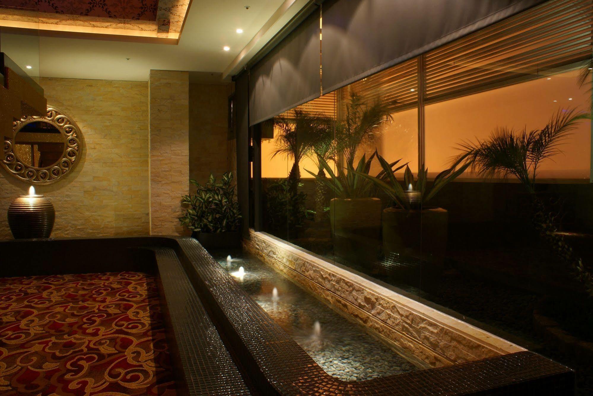 All-Ur Boutique Motel - Taichung Branch Exteriör bild